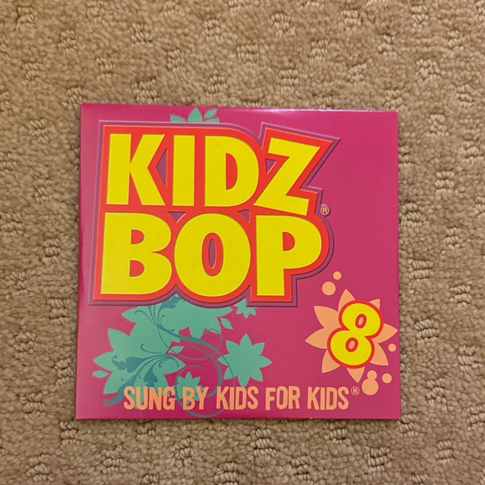 8 Kids Music CD - Pink